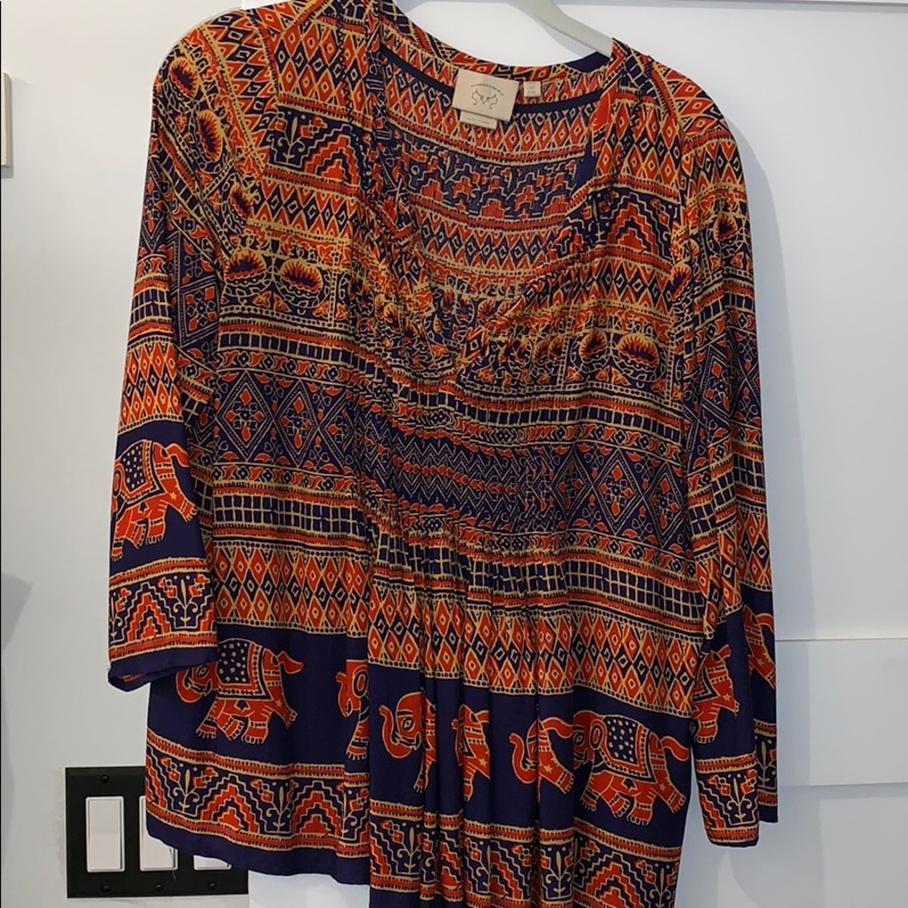 Vanessa Virginia Anthropologie blouse EUC size 6
